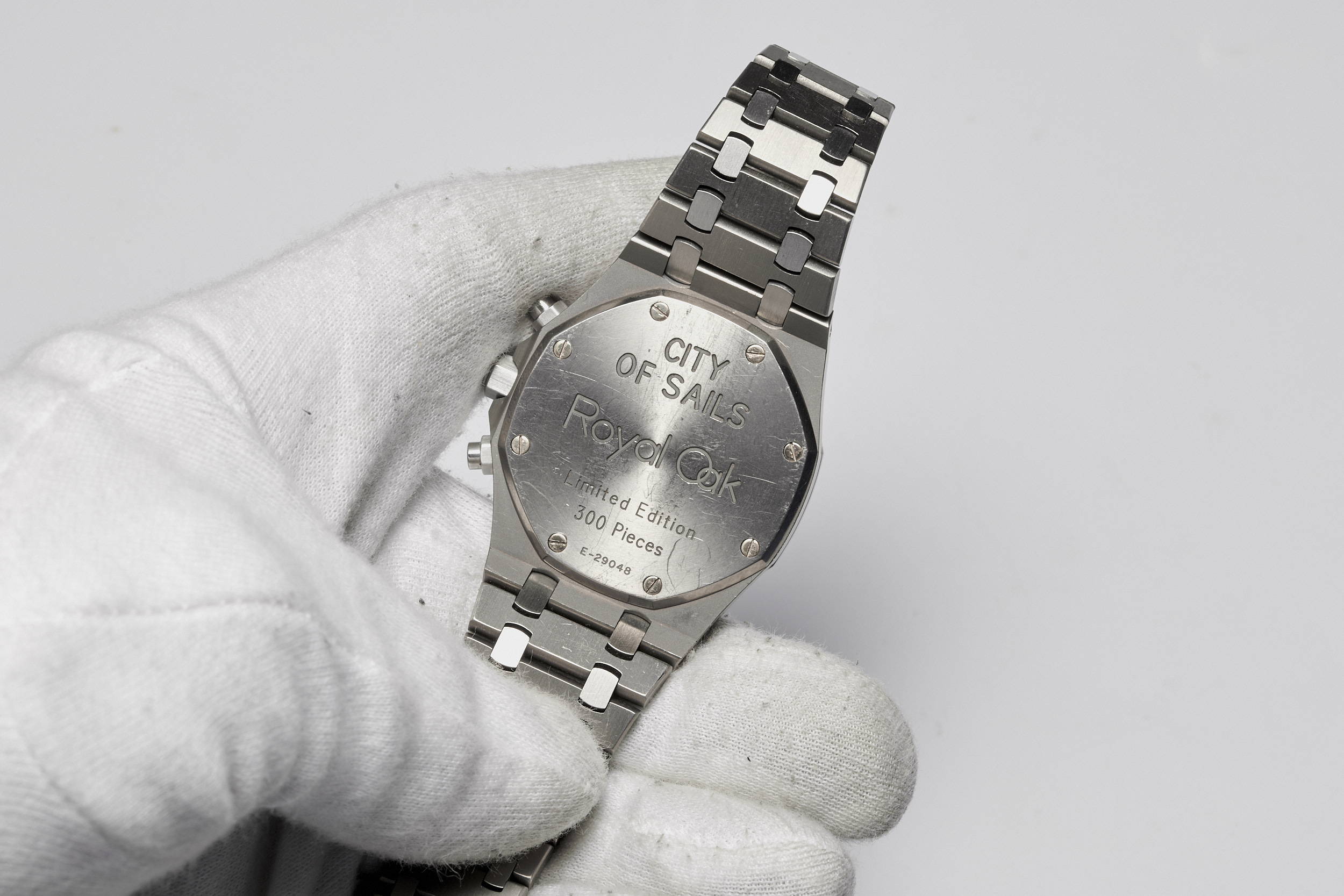 Audemars Piguet Royal Oak Chronograph Watch In Steel Hands-On