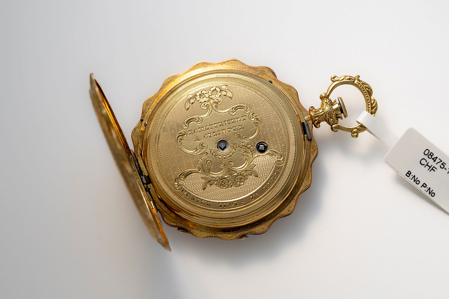 Ornate Pocket Watch in 18k Yellow Gold