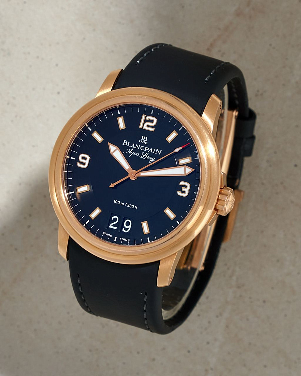 Léman Aqua Lung Big Date Rose Gold