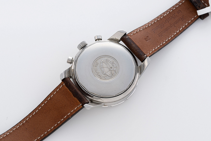 Jet Graph in Stainless Steel