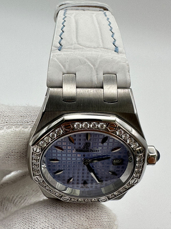 Royal Oak Lady Diamond Bezel