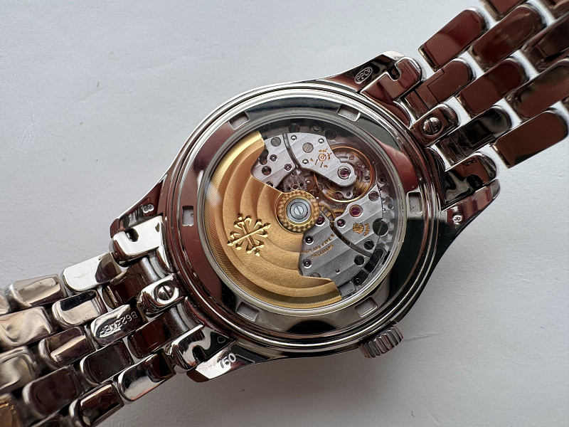 Annual Calendar Ref. 5146 in 18k White Gold