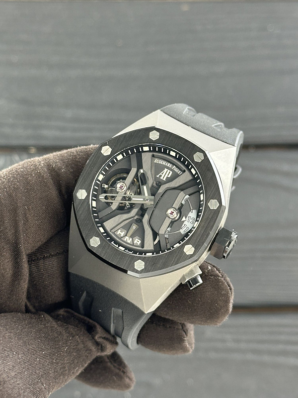 Royal Oak Concept GMT Tourbillon