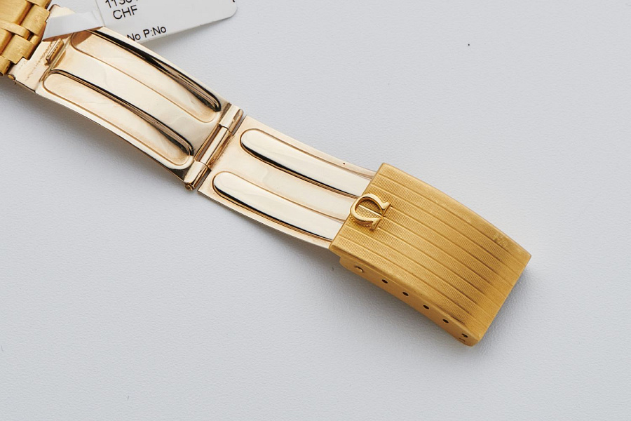 Constellation Day-Date Ref. 1680054 with Diamond Indices and Bezel in 18k Yellow Gold