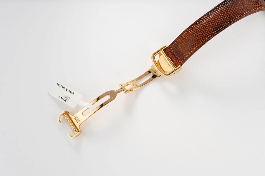 Tank Louis Extra Plate Ref. 96065 in 18k Yellow Gold