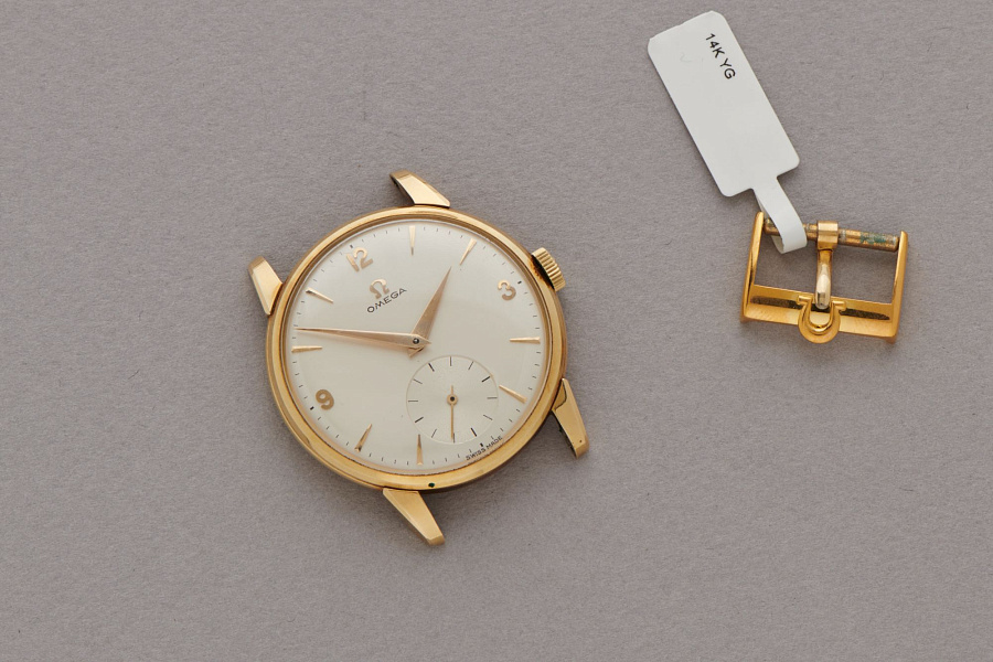 Dress Watch in 14k Yellow Gold from the Swedish Royal Family