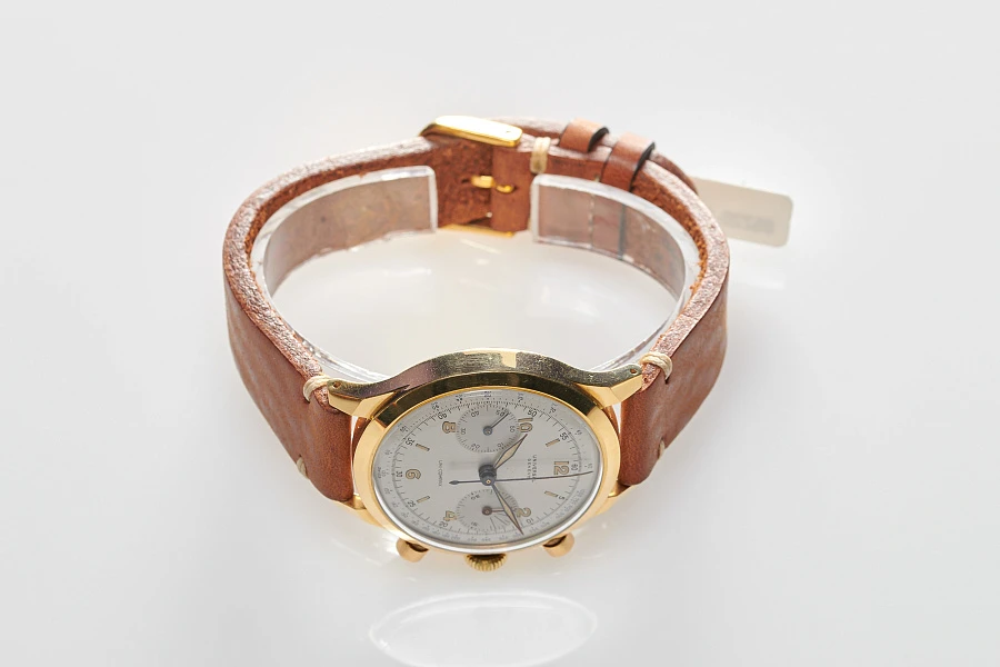 Universal Geneve Uni-Compax