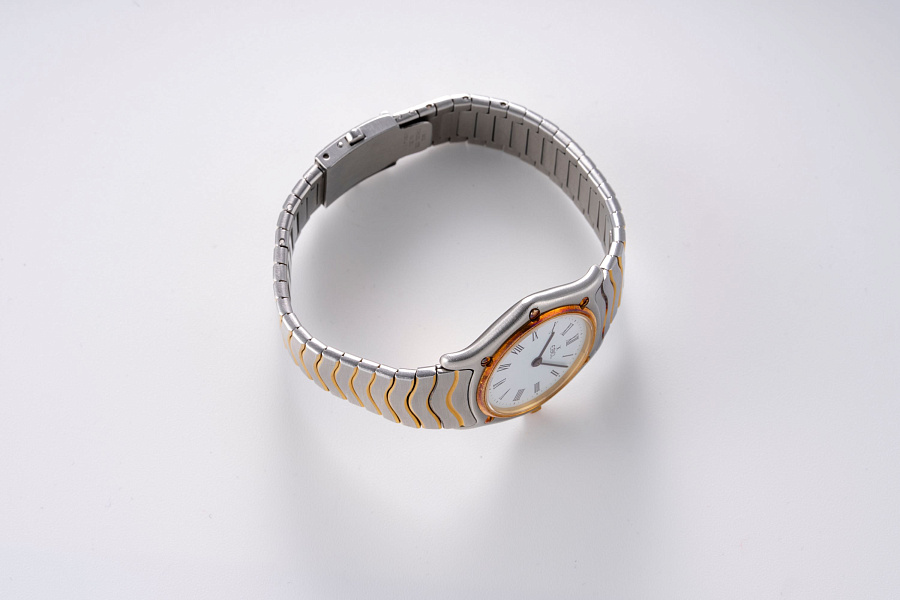 Ladies Classic Wave Ref. 20859 in Stainless Steel and 18k Yellow Gold