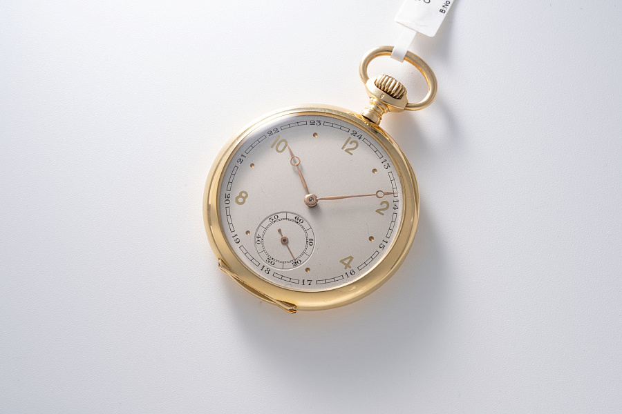 Pocket Watch in 18k Yellow Gold