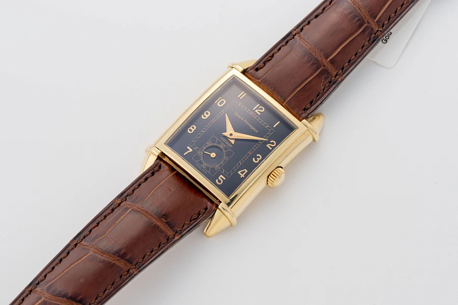 Vintage 1945 Ref. 2595 in 18k Yellow Gold