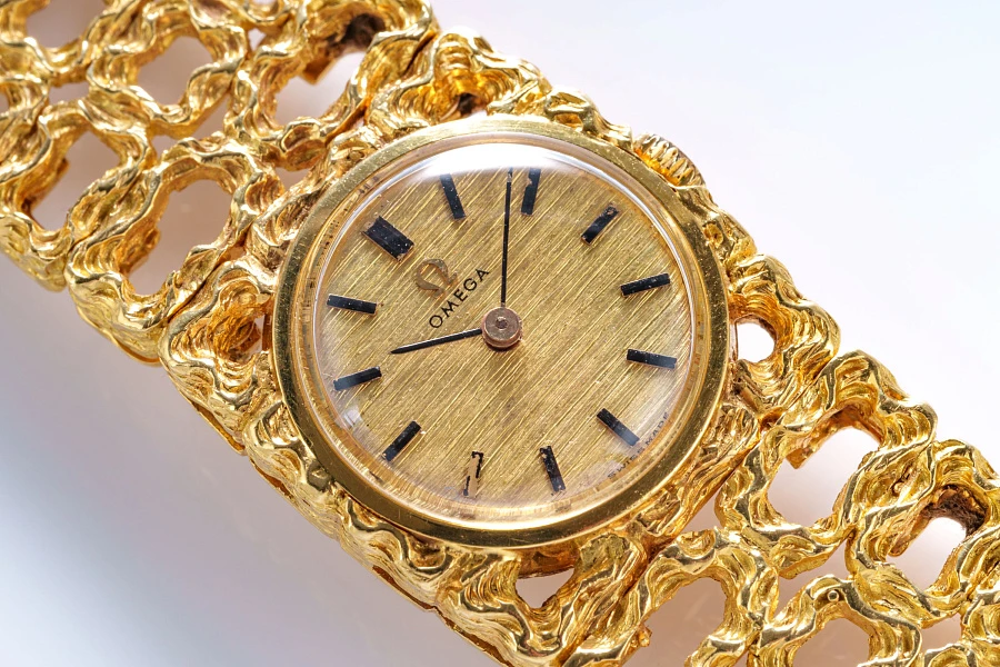 Gilbert Albert Bracelet Watch in 18k Yellow Gold