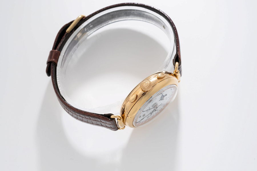 Vintage Triple Calendar Chronograph Ref. 36101 in 18k Yellow Gold