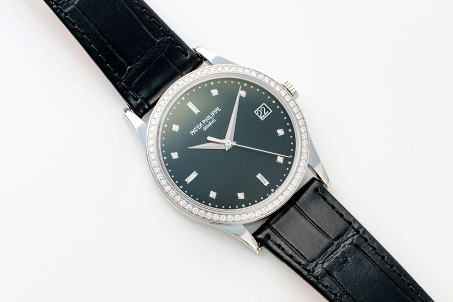 Calatrava Ref. 5297 in 18k White Gold