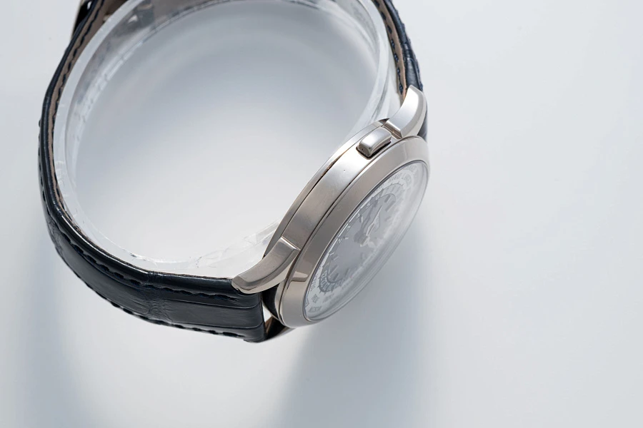 World Time Ref. 5230G in 18k White Gold