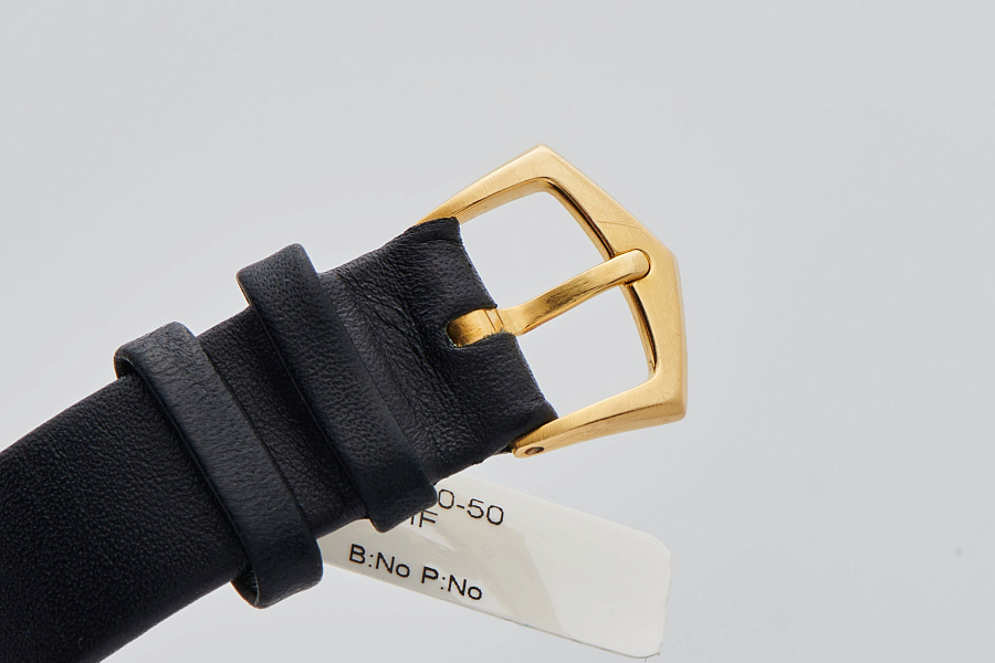 Dress Watch in 18k Yellow Gold