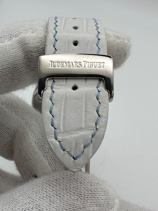 Royal Oak Lady Diamond Bezel