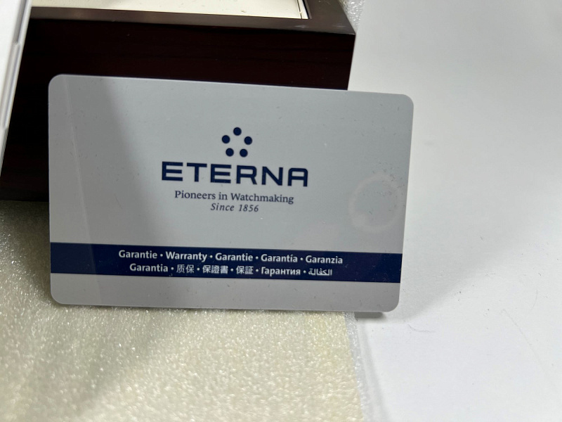 Vaughan Big Date Rose Gold