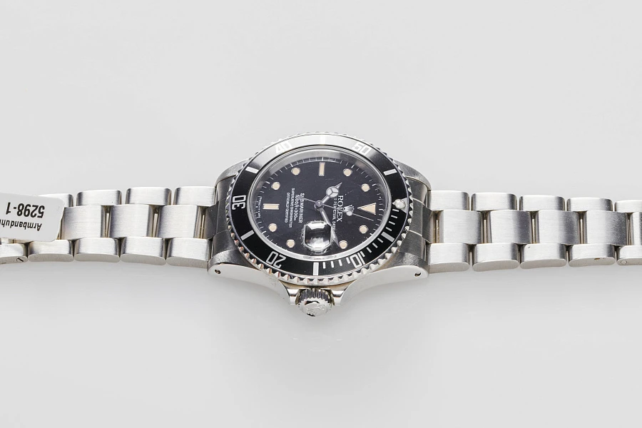 Rolex Submariner Date