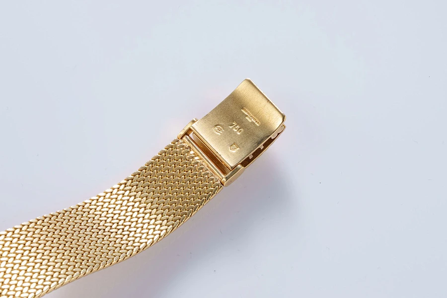 Rectangular Dress Watch in 18k Yellow Gold