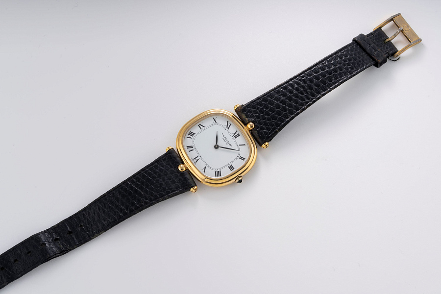 TV-Dial Dress Watch Ref. 111 in Gold Plated Stainless Steel