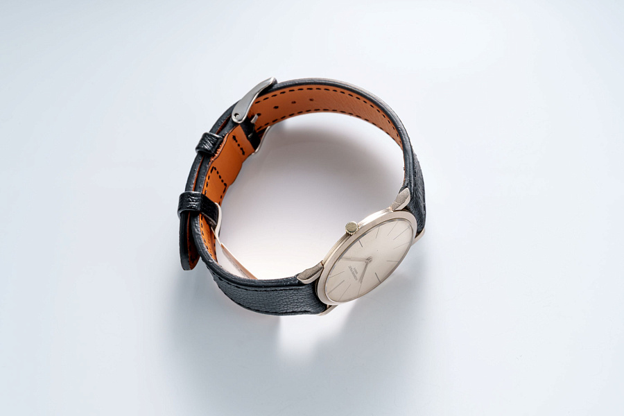 Ultra Thin Dress Watch in 18k White Gold