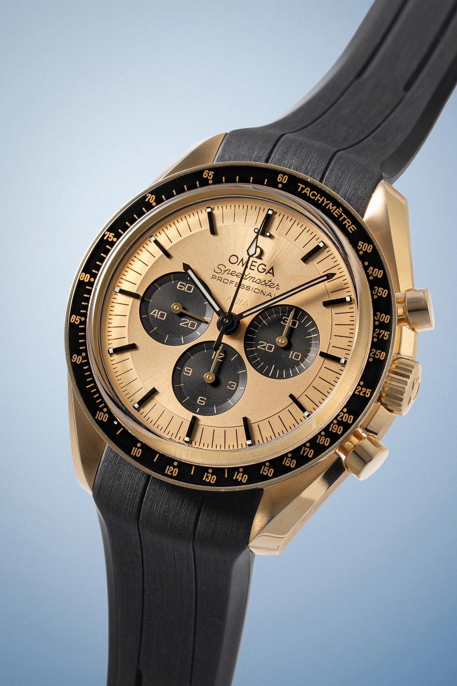 Speedmaster in 18k Yellow Gold