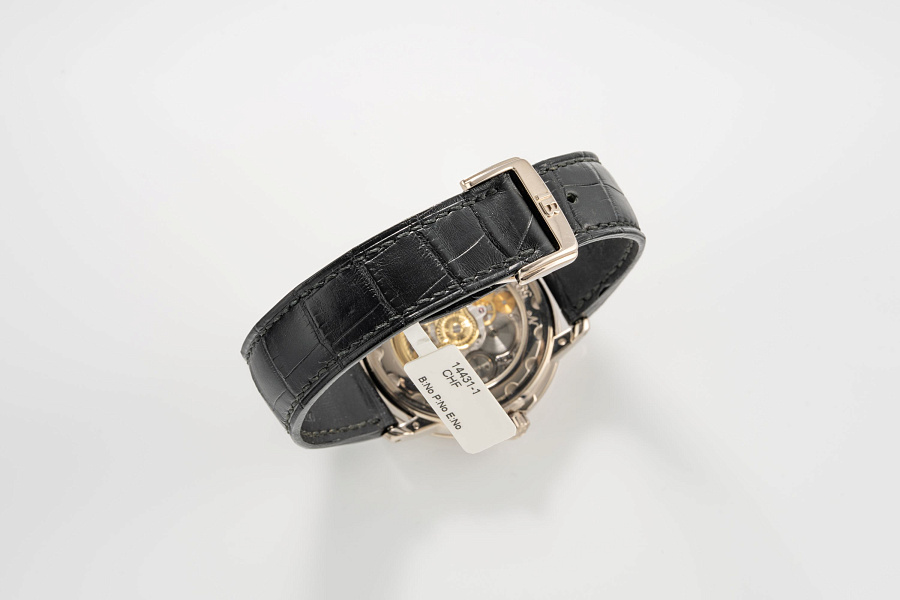 Leman Tourbillon in 18k White Gold