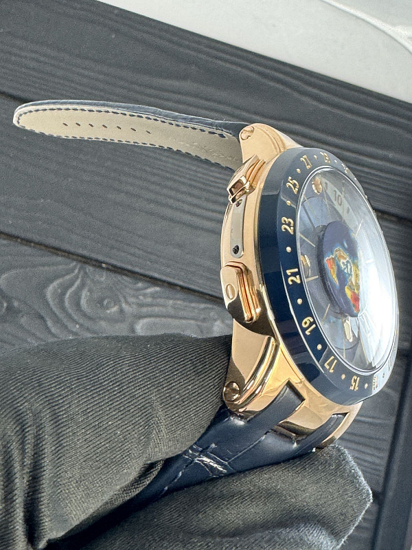 Moonstruck Rose Gold