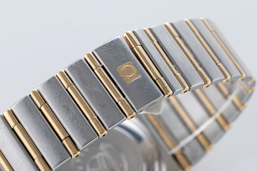 Constellation Pertpetual Calendar Ref. 3961202 in Stainless Steel and 18k Yellow Gold