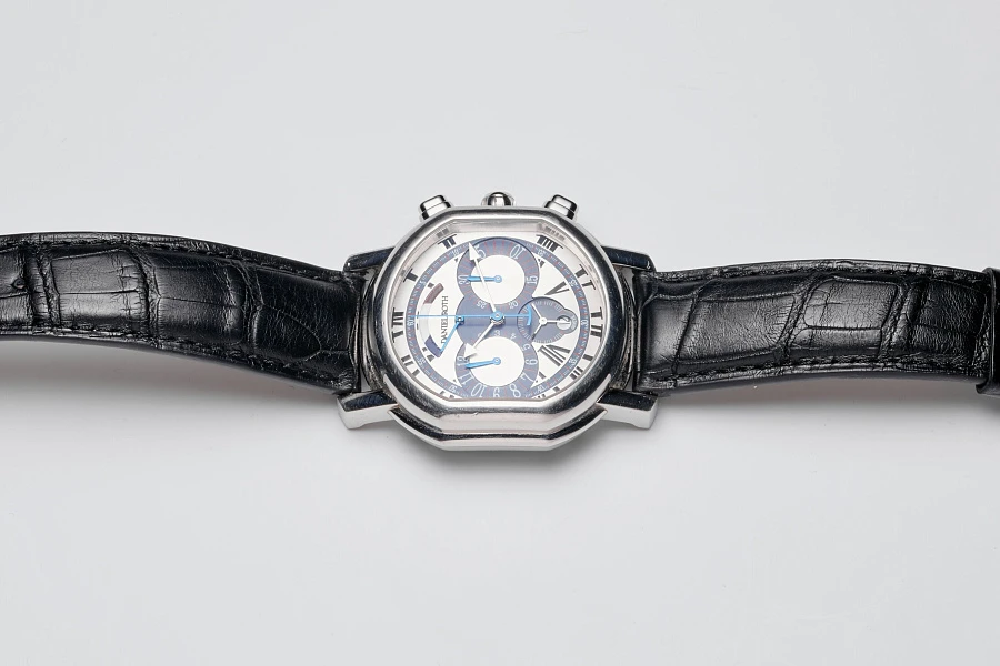 Ellipsocurvex Chronograph