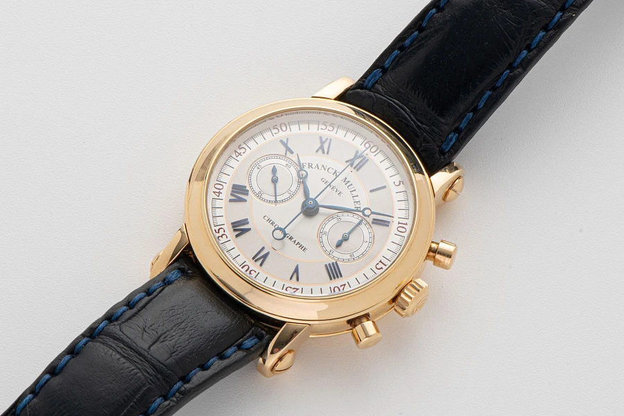 Chronograph Ref. 2870 NA in 18k Yellow Gold