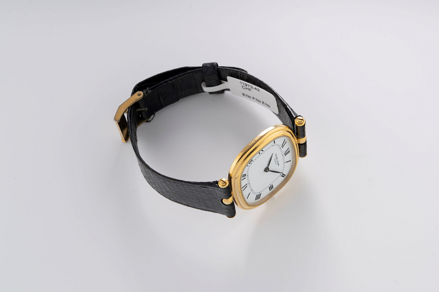 TV-Dial Dress Watch Ref. 111 in Gold Plated Stainless Steel