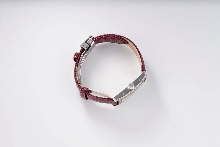 Tank Américaine Ref. 2489 in 18k White Gold with Factory Diamonds