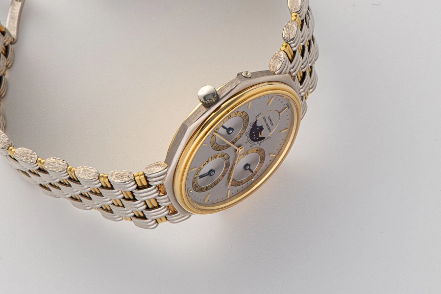Quantième Perpetual Calendar Ref. 5557CA in 18k White and Yellow Gold