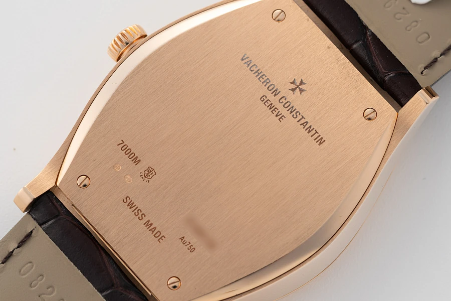 Tonneau Moonpase Power Reserve Ref. 7000M in 18k Rose Gold