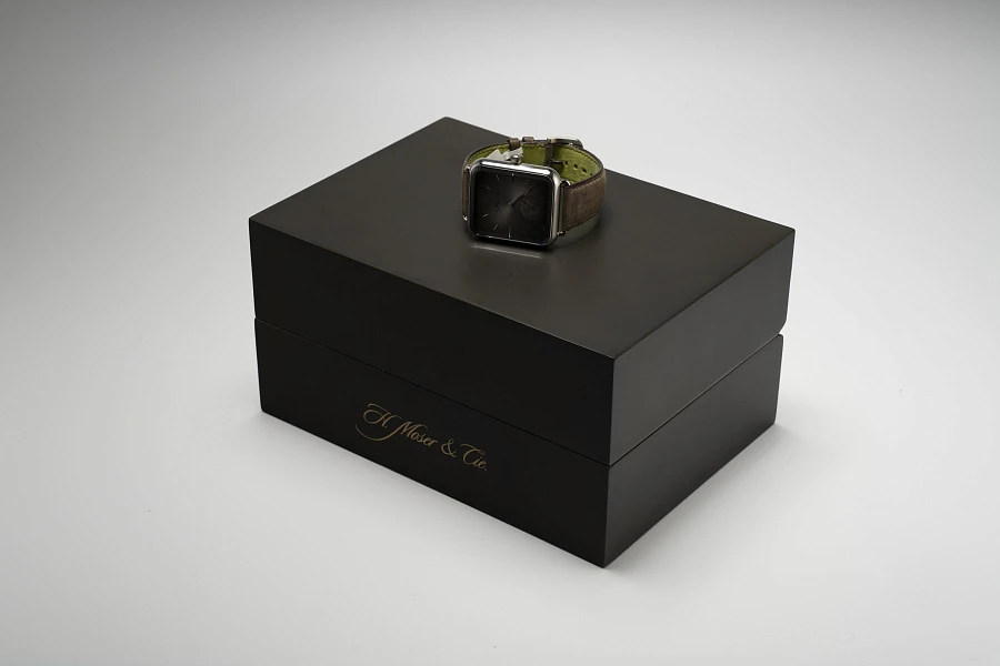 Swiss Alp Watch Ref. 5324-0200 in 18k White Gold