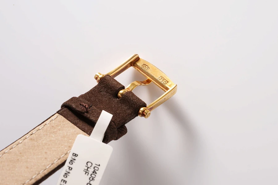 Classique in 18k Yellow Gold