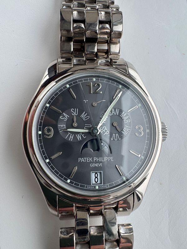 Annual Calendar Ref. 5146 in 18k White Gold