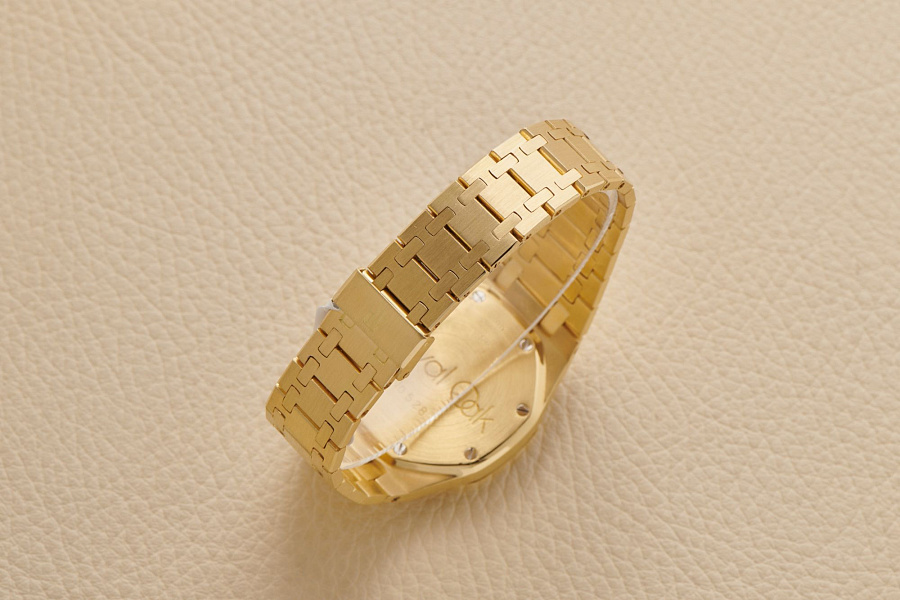 25594BA Black Royal Oak