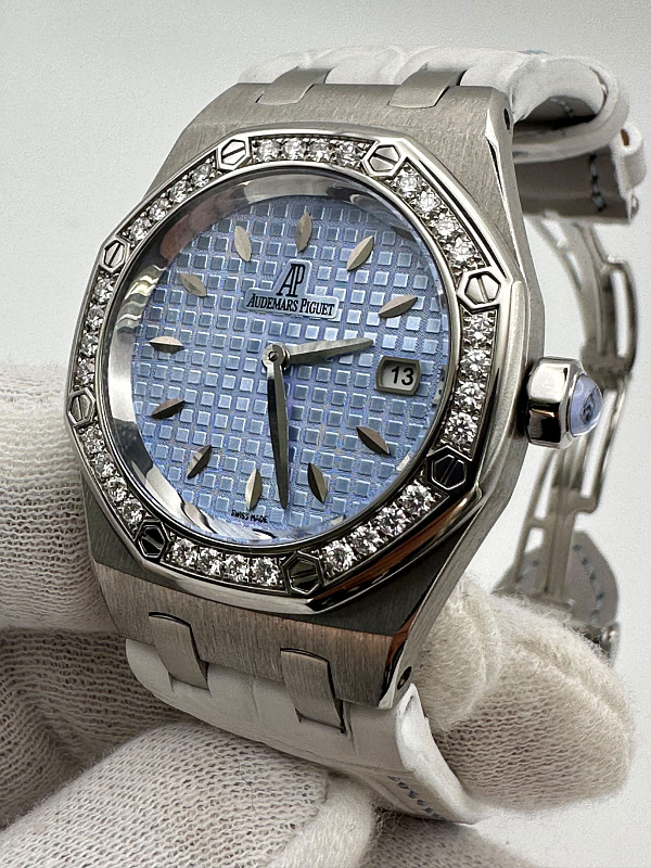 Royal Oak Lady Diamond Bezel