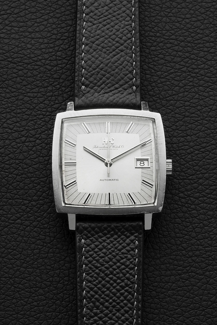 Square Automatic Vintage