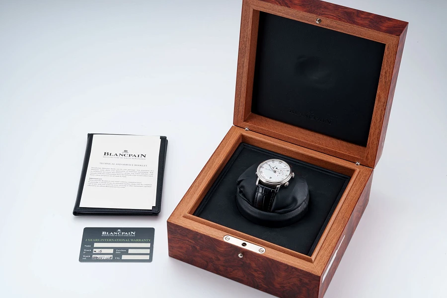 Léman Reveil Ref. 6640 in Stainless Steel