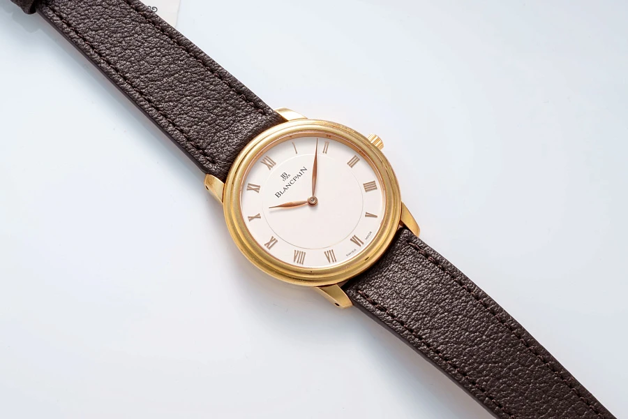 Villeret in 18k Yellow Gold
