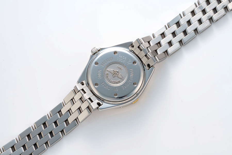 Ladies J-Class Quartz Diver Ref. D52065 in Stainless Steel