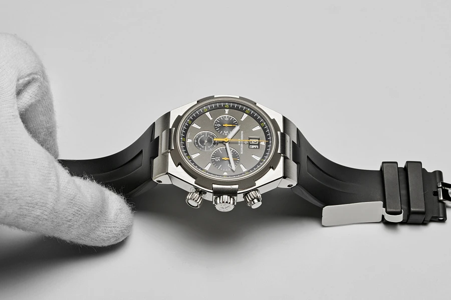 Vacheron Constantin Overseas Chronograph
