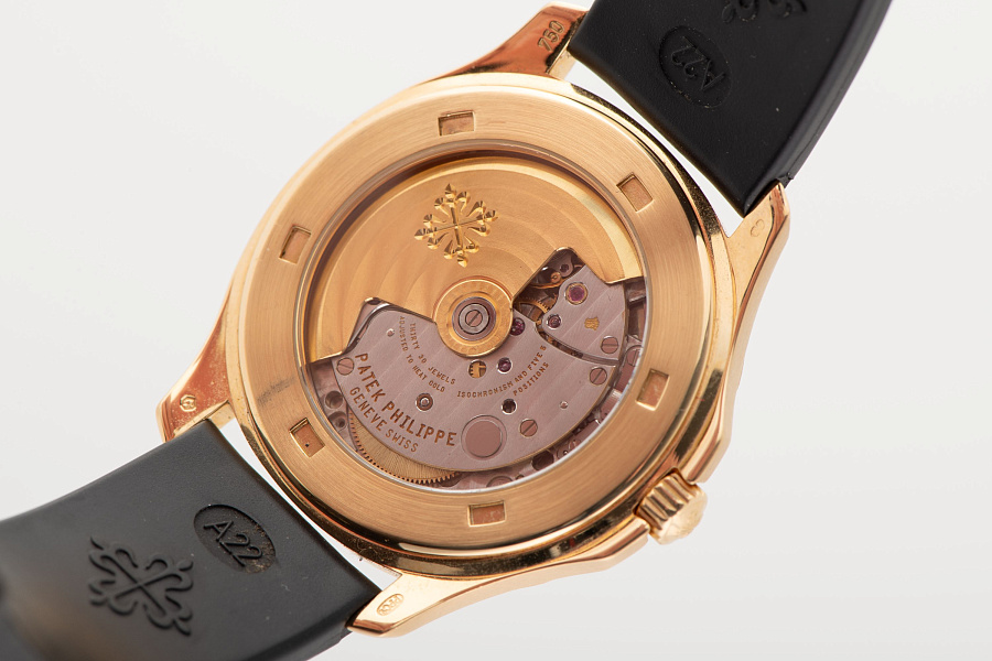 Aquanaut Ref. 5065 in 18k Yellow Gold