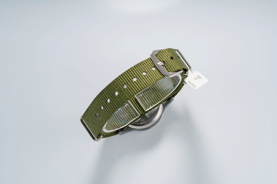 Military Watch Ref. 715 in a Metal Case