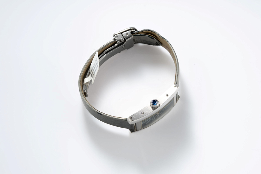 Tank Américaine with Grey Guilloche Dial Ref. 1713 in 18k White Gold