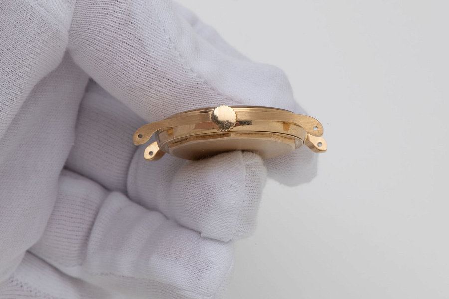 Calatrava in 18k Yellow Gold