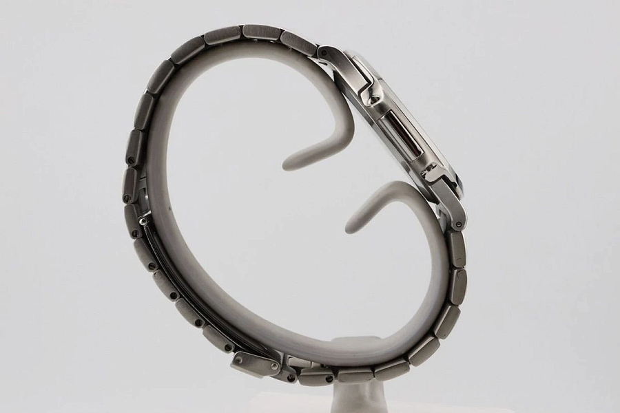 Nautilus 3700/1A Blue Dial